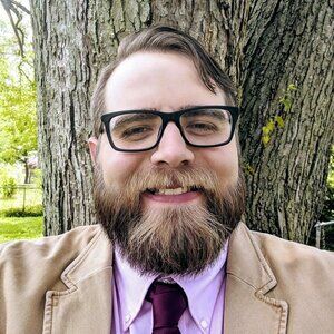 Meet your Posher, Zachary